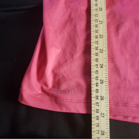 Nike Pro Combat Short Sleeve V Neck Pink T-Shirt Large‎ - Picture 6 of 6